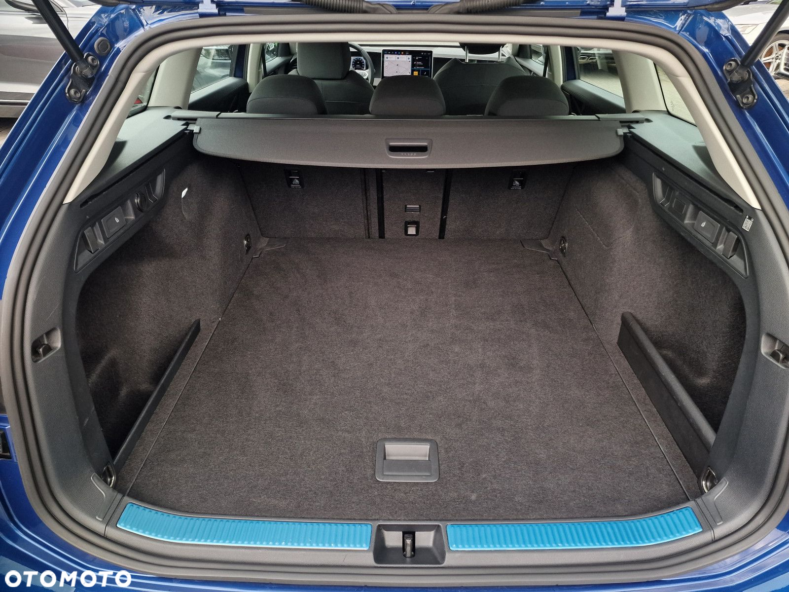 Volkswagen Passat 1.5 TSI eHybrid PHEV Business DSG - 14