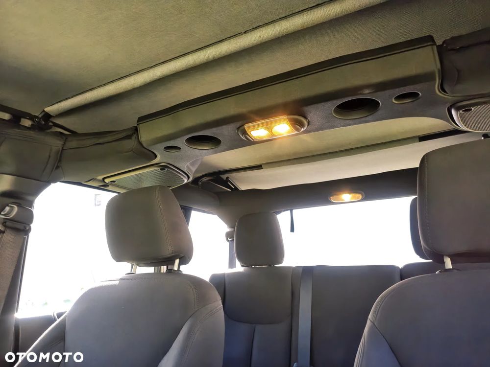 Jeep Wrangler - 26