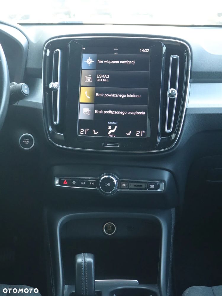 Volvo XC 40 B4 B Momentum - 12