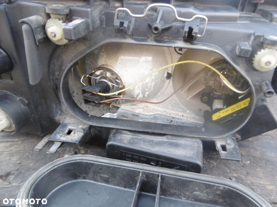 Lampa lewa SHARAN mk2 AL EUROPA - 4