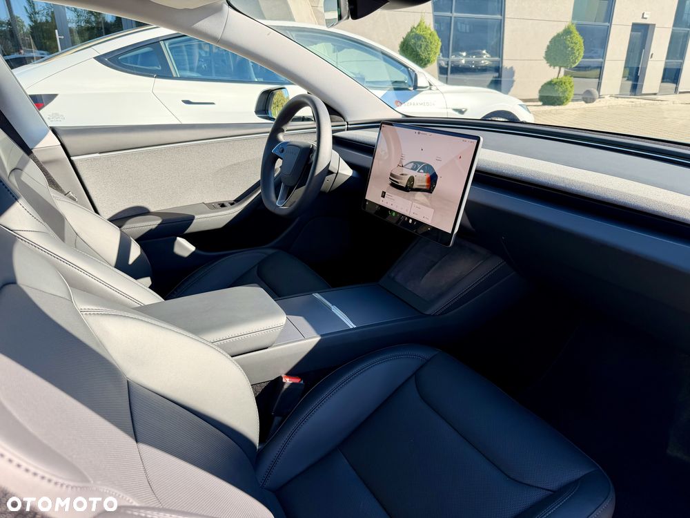 Tesla Model 3 RWD Hinterradantrieb - 5