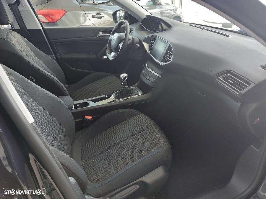 Peugeot 308 SW 1.5 BlueHDi Style - 39