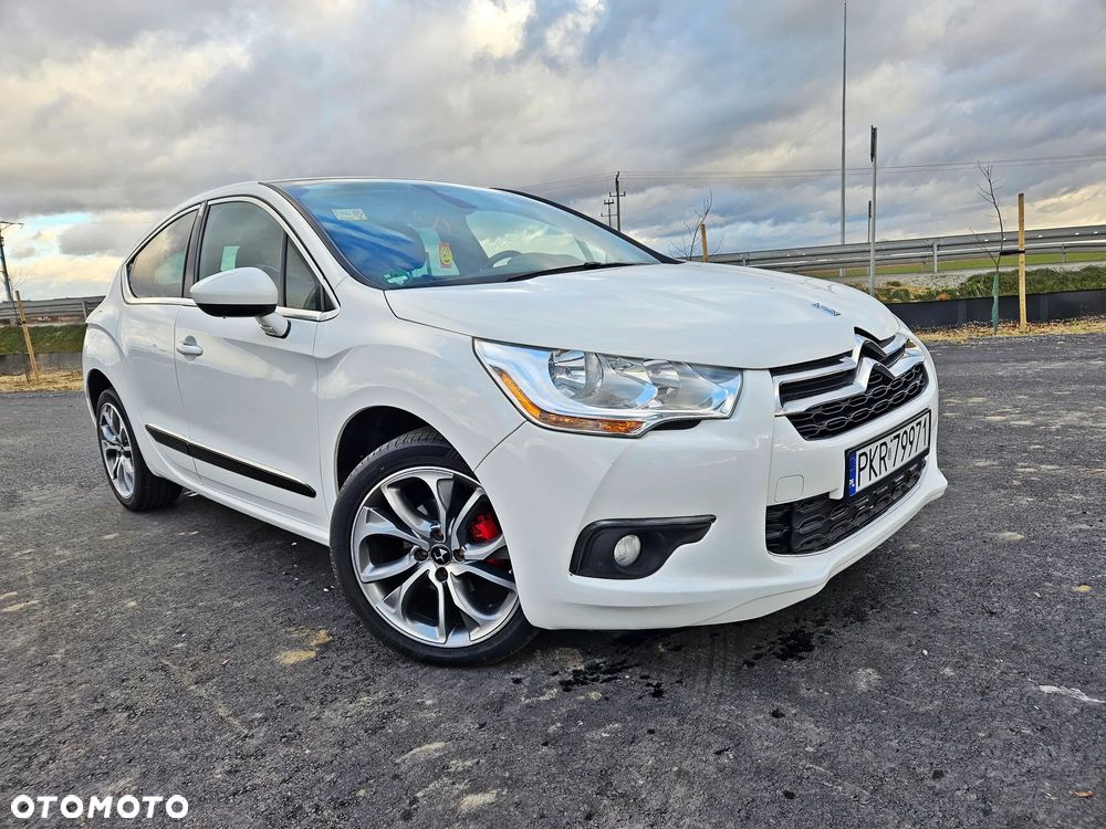 Citroën C4 VTi 120 Exclusive - 23