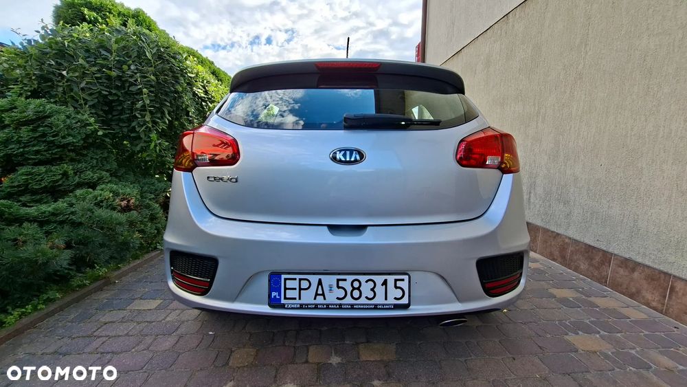 Kia Ceed 1.4 CVVT Attract - 4