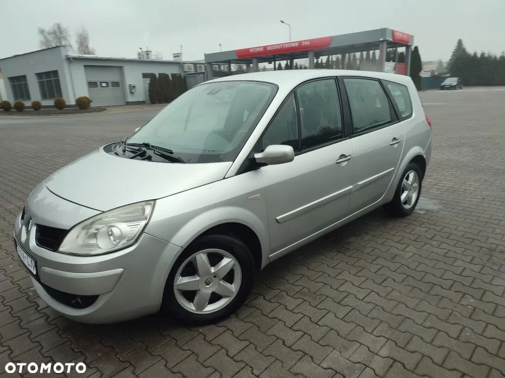 Renault Grand Scenic Gr 2.0 Confort Authentique - 21