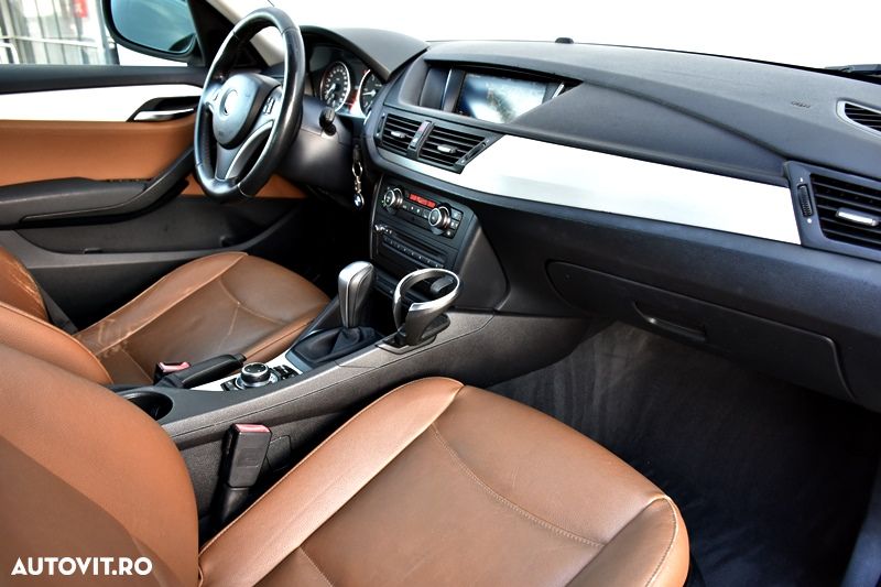 BMW X1 sDrive20d Aut. - 18