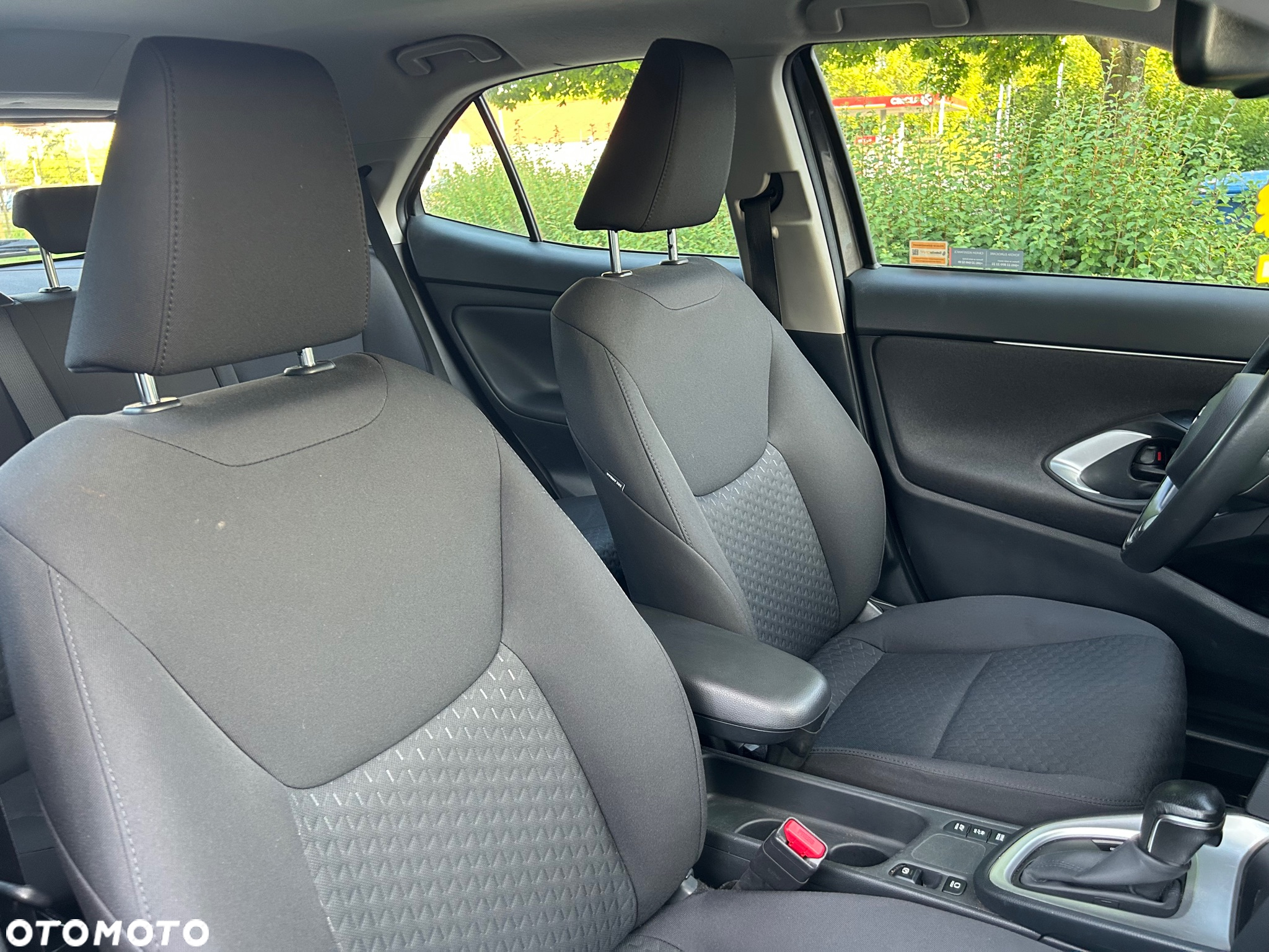 Toyota Yaris Hybrid 1.5 Comfort - 12