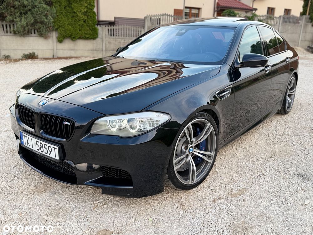 BMW M5 Standard - 1