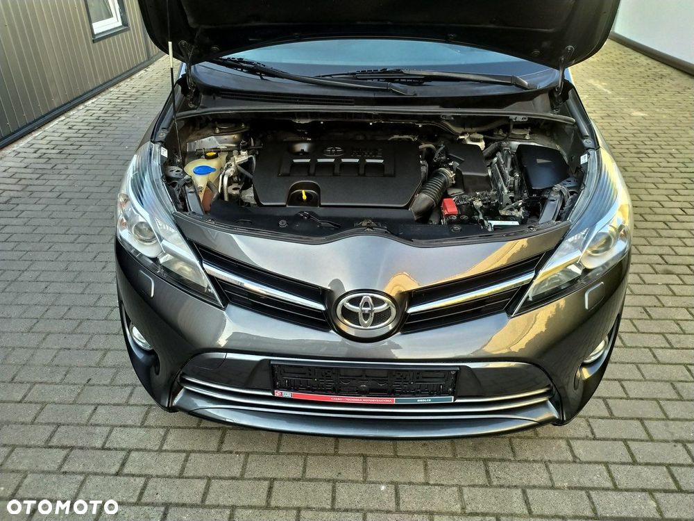 Toyota Verso 1.8 Premium 7os MS - 12