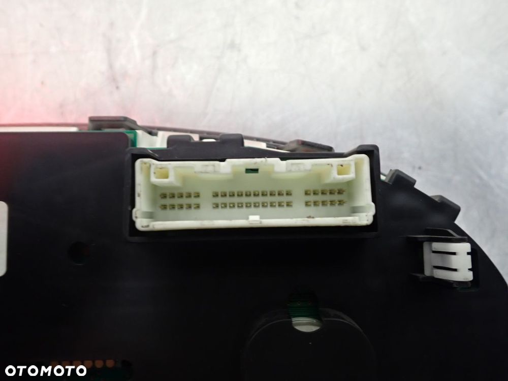 LICZNIK NISSAN QASHQAI I 2.0 JD09D - 4