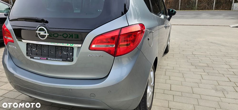 Opel Meriva 1.4 T Cosmo - 14