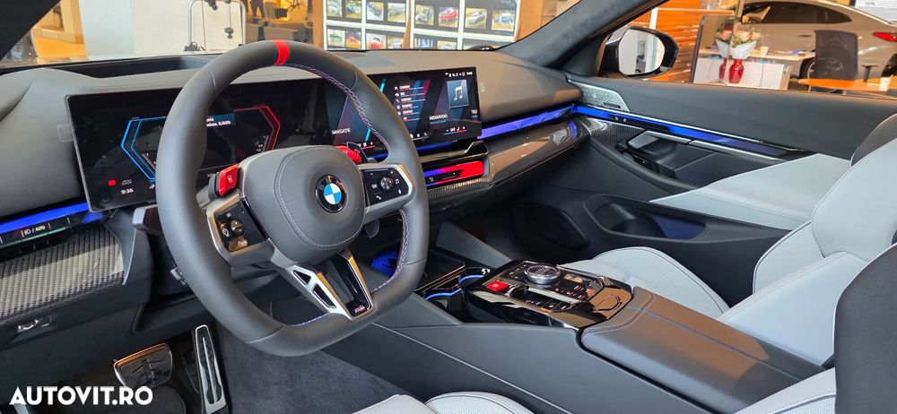 BMW M5 xDrive AT PHEV - 8