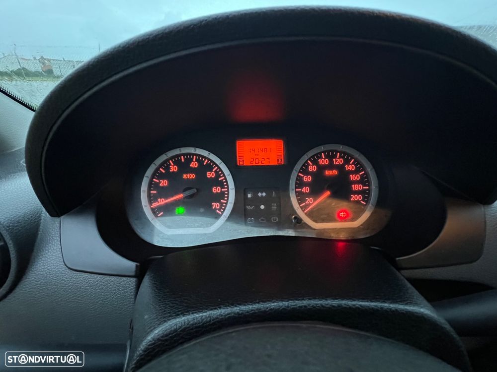 Dacia Logan 1.6 Laureate - 10