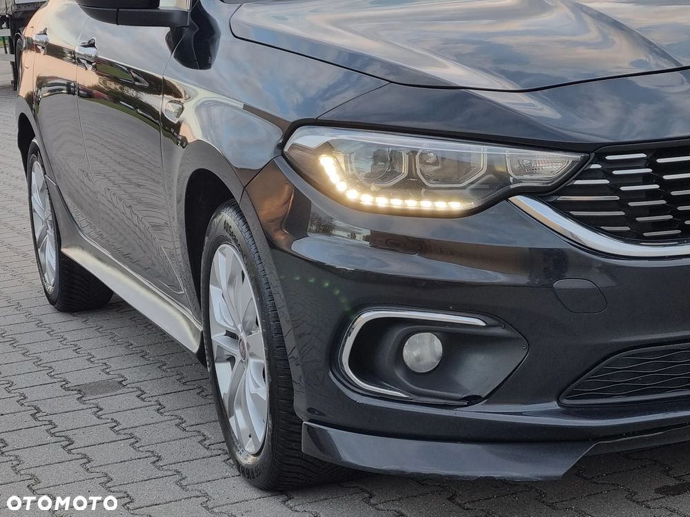 Fiat Tipo 1.6 MultiJet 16v Sport - 9