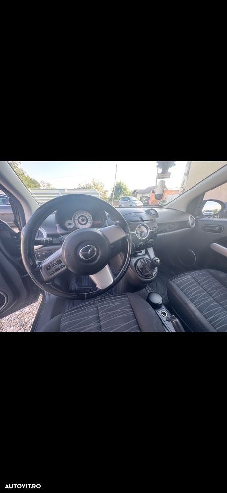 Mazda 2 1.3 Dynamic - 6