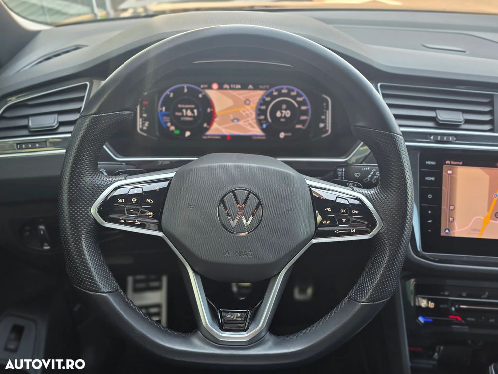 Volkswagen Tiguan 2.0 TDI 4Mot DSG R-Line - 19