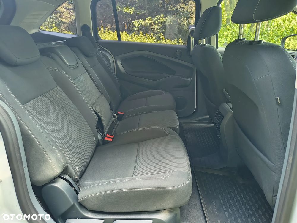 Ford Grand C-MAX 2.0 TDCi Titanium - 12