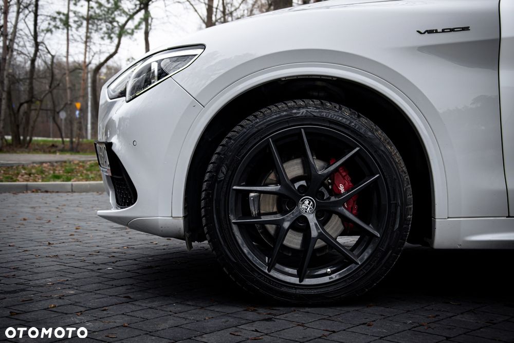 Alfa Romeo Stelvio 2.0 Turbo Veloce Q4 - 6