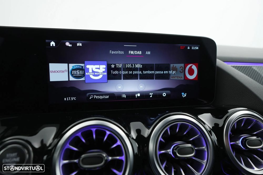 Mercedes-Benz GLA 180 d AMG Line - 18