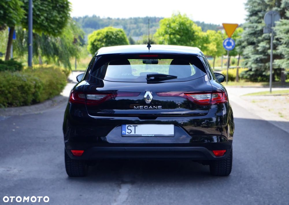 Renault Megane 1.6 SCe Business - 4