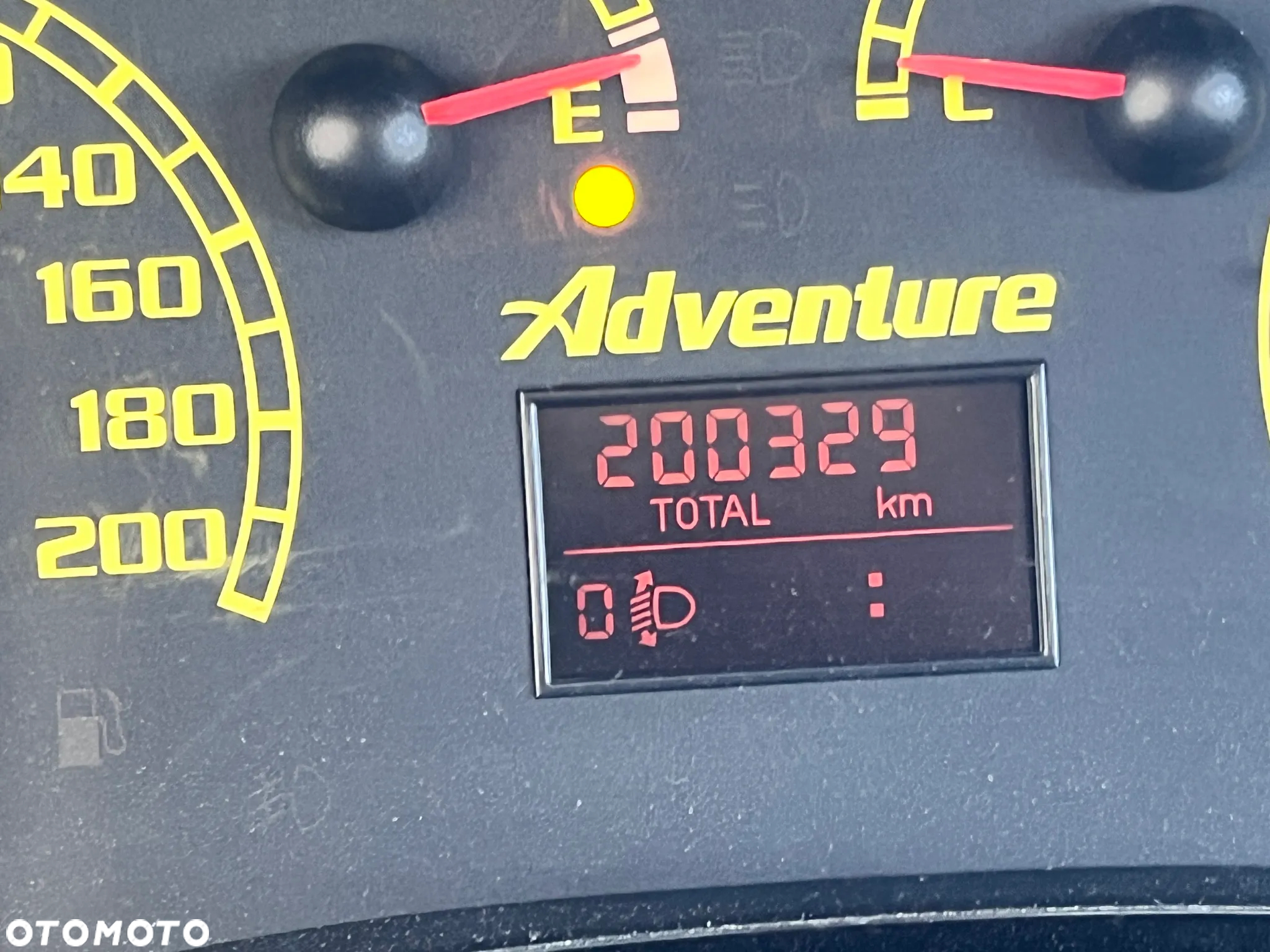 Fiat Strada Adventure - 9
