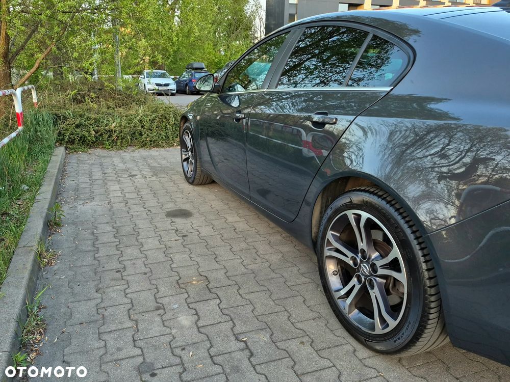 Opel Insignia 2.0 T Cosmo 4x4 S&S - 7