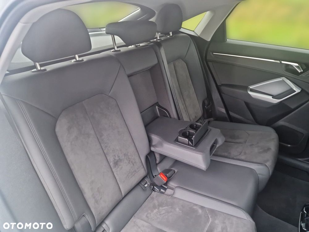 Audi Q3 Sportback 35 TFSI mHEV S tronic - 13