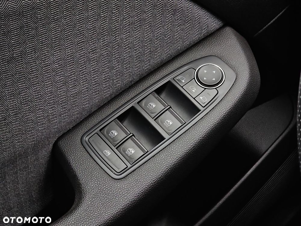 Renault Clio - 12