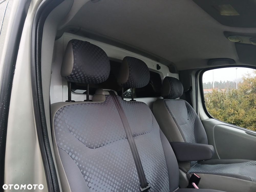 Renault TRAFIC - 19