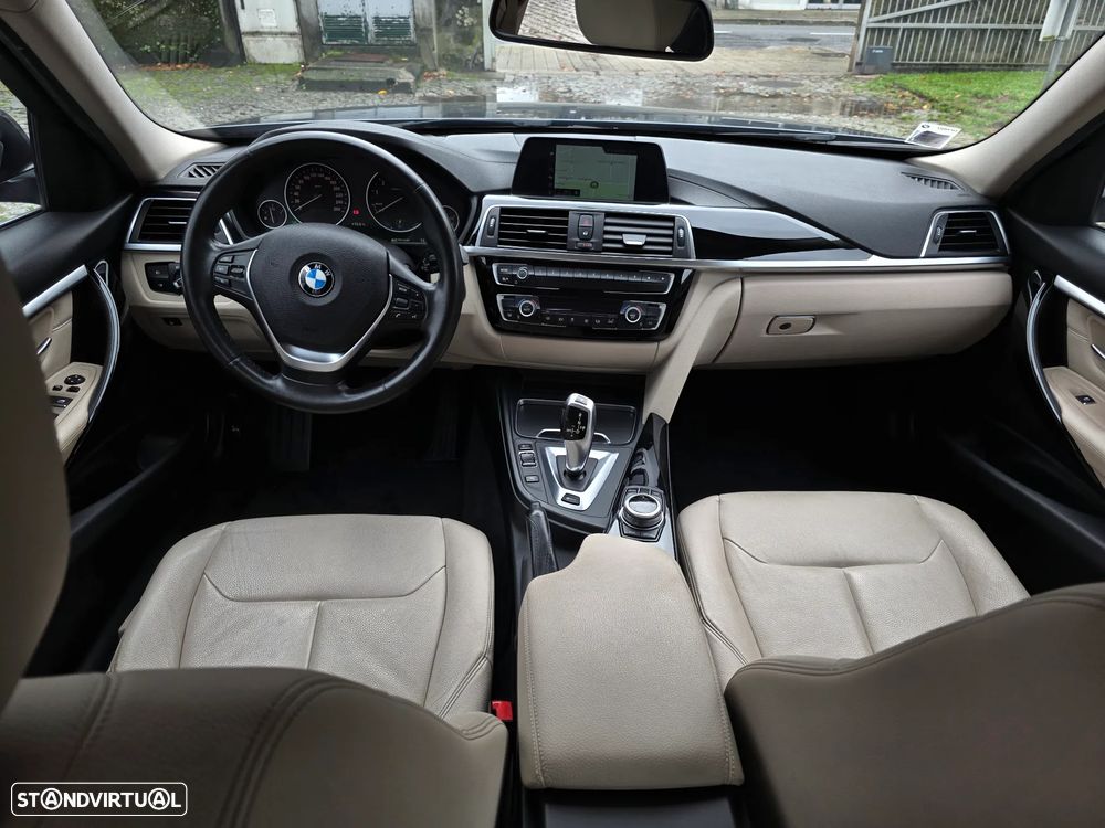 BMW 330 e iPerformance Line Luxury - 11