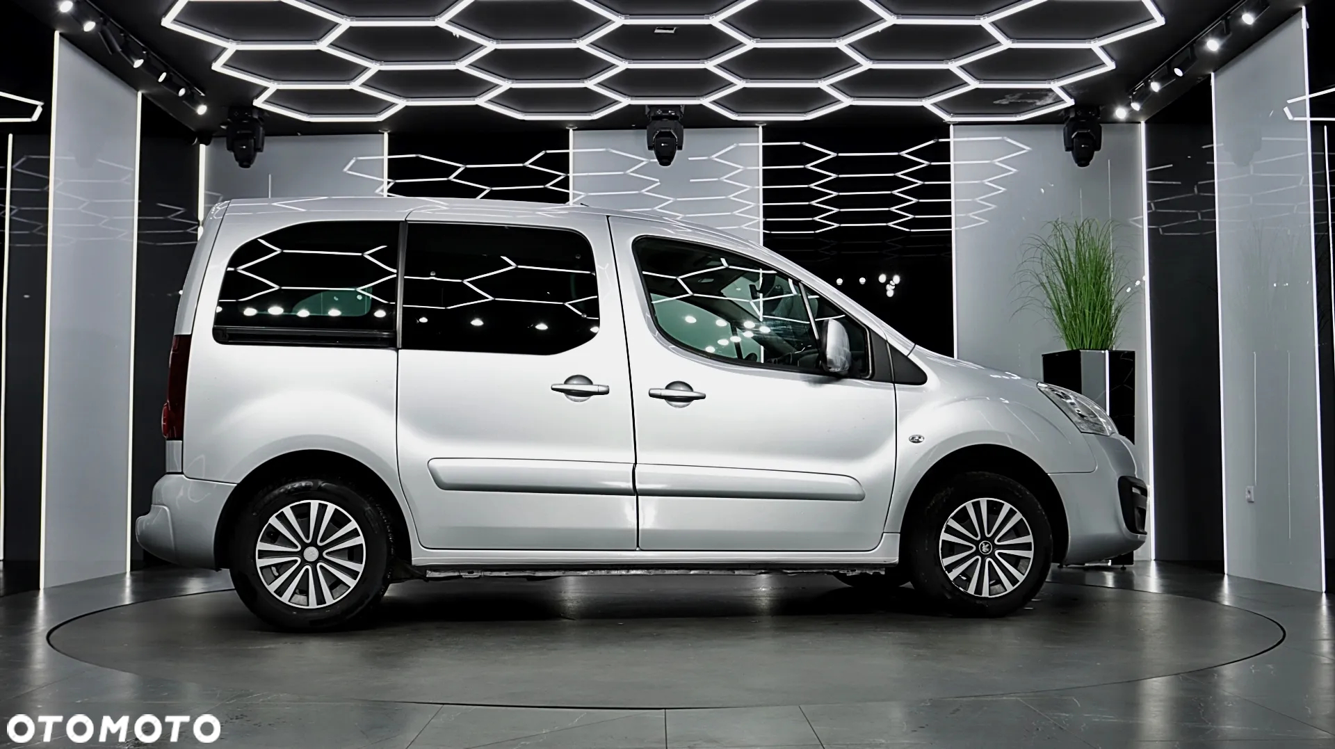 Peugeot Partner 1.6 BlueHDi Active - 8