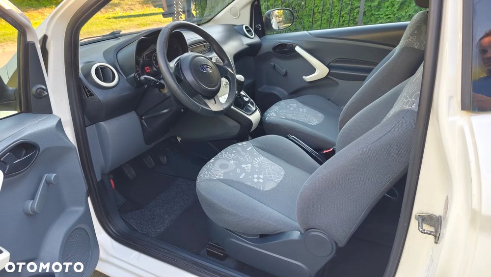 Ford KA 1.2 Concept - 17