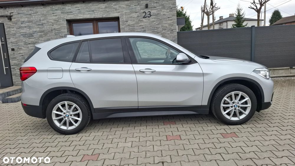 BMW X1 sDrive18i Advantage - 11
