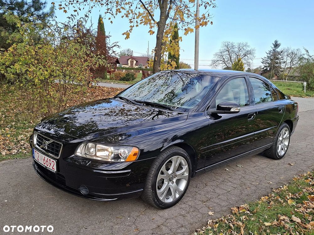 Volvo S60 - 1