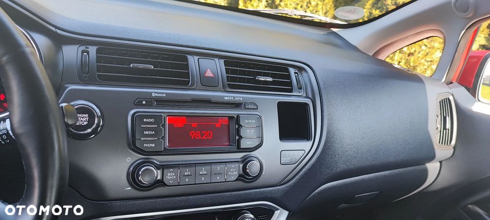 Kia Rio 1.4 Platinum Edition - 34