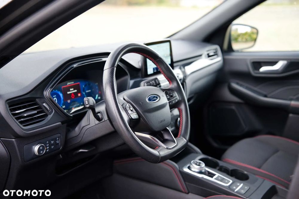 Ford Kuga 2.0 EcoBlue 4x4 ST-LINE - 11