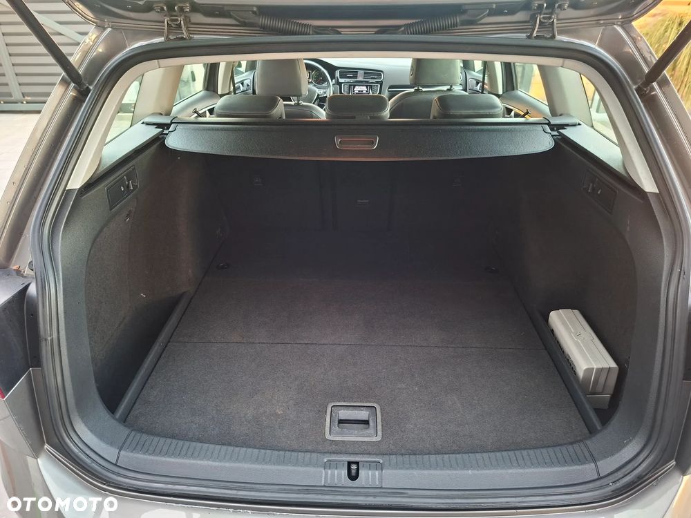 Volkswagen Golf 1.4 TSI BMT Highline - 12
