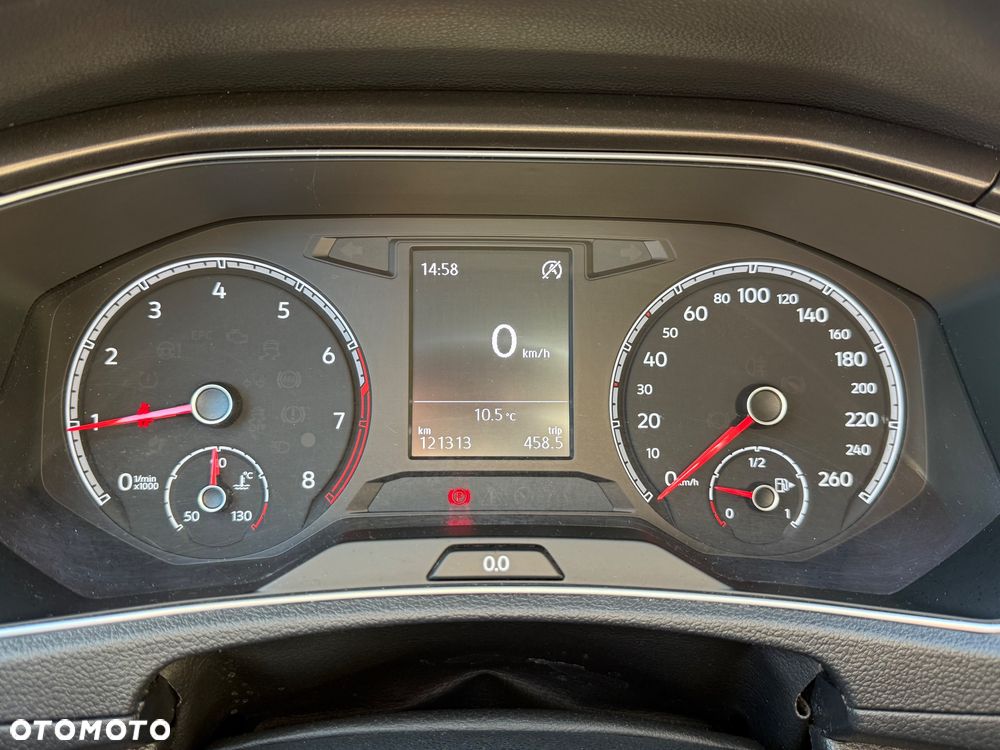 Volkswagen T-Roc 1.0 TSI Premium - 28