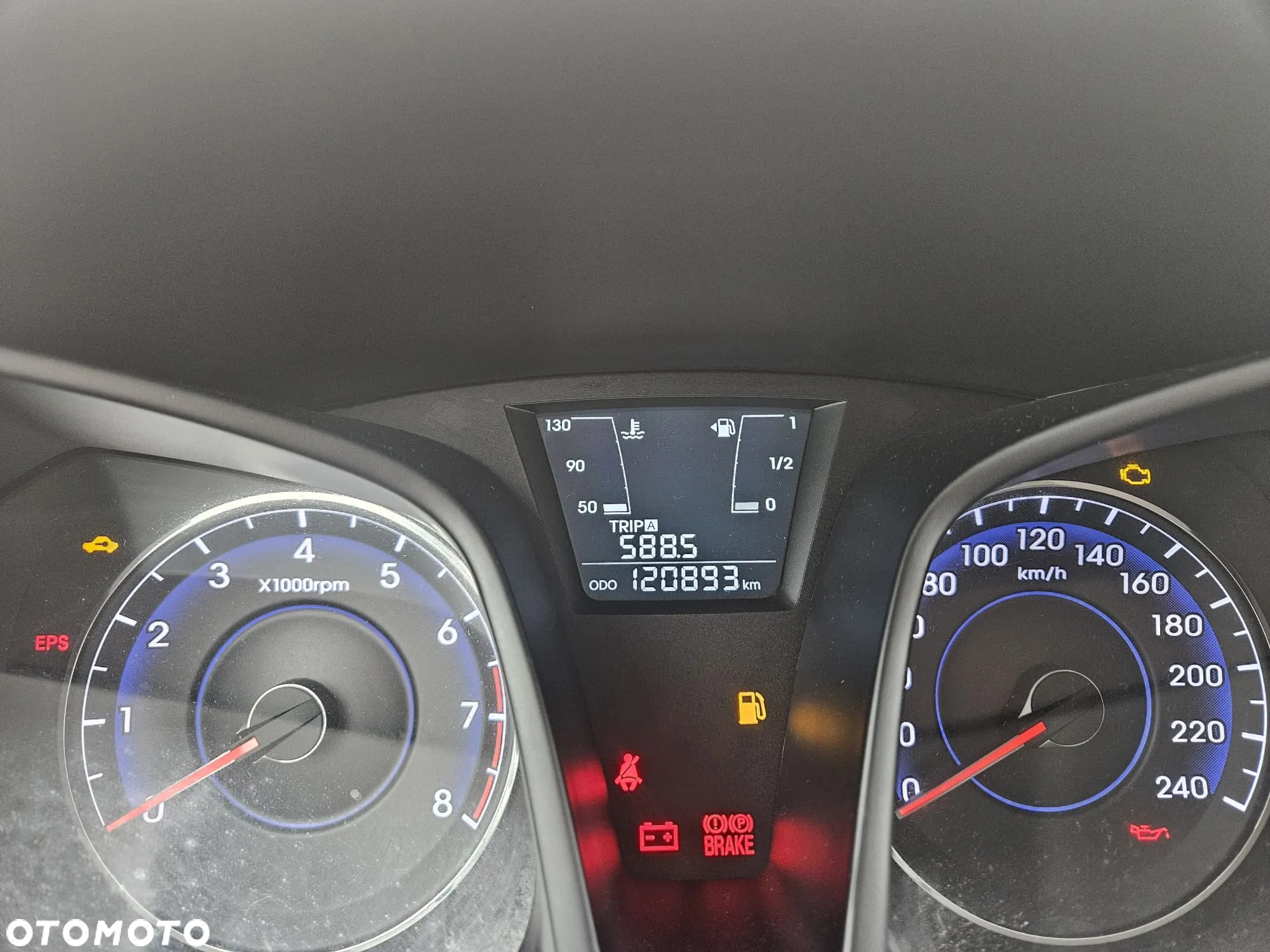 Hyundai ix20 - 7