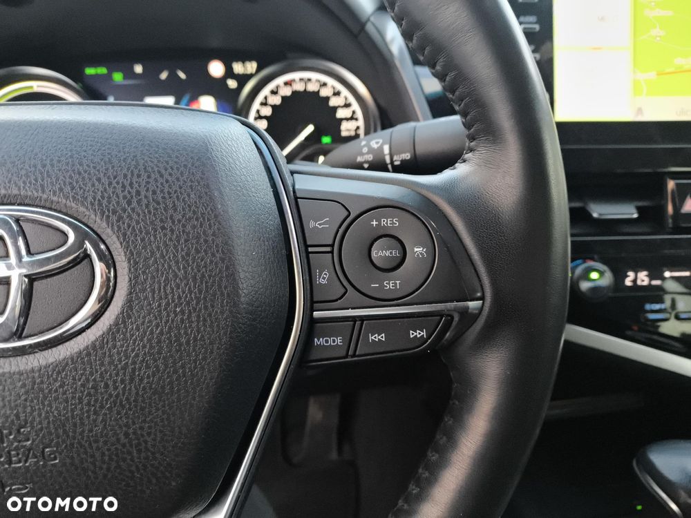 Toyota Camry 2.5 Hybrid Executive CVT - 14