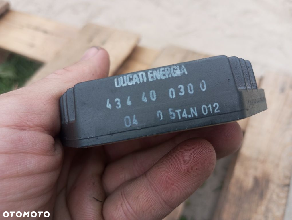 Ducati energia regulator napięcia 434 40  0300 t4.n 012 A2 - 8