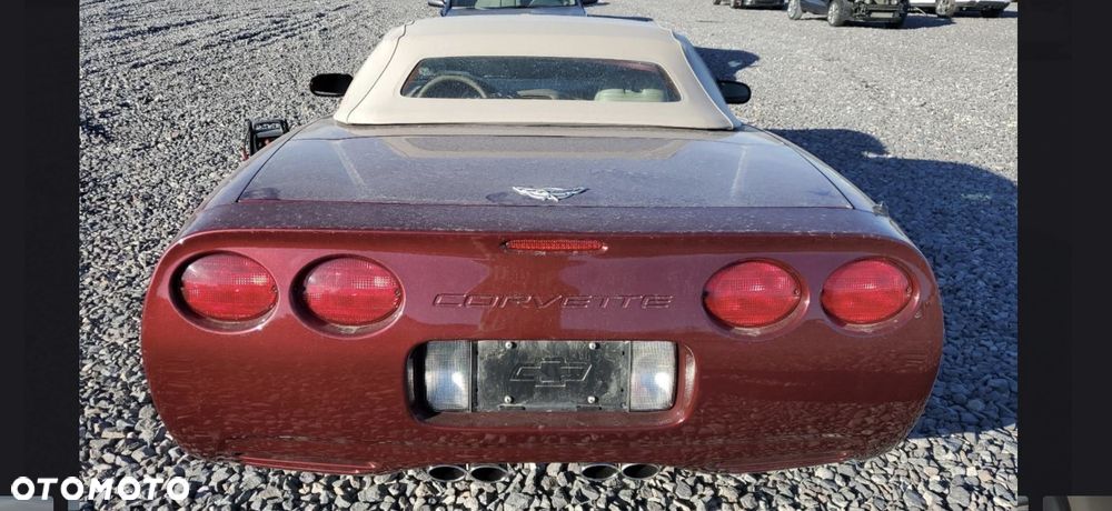 Chevrolet Corvette - 7