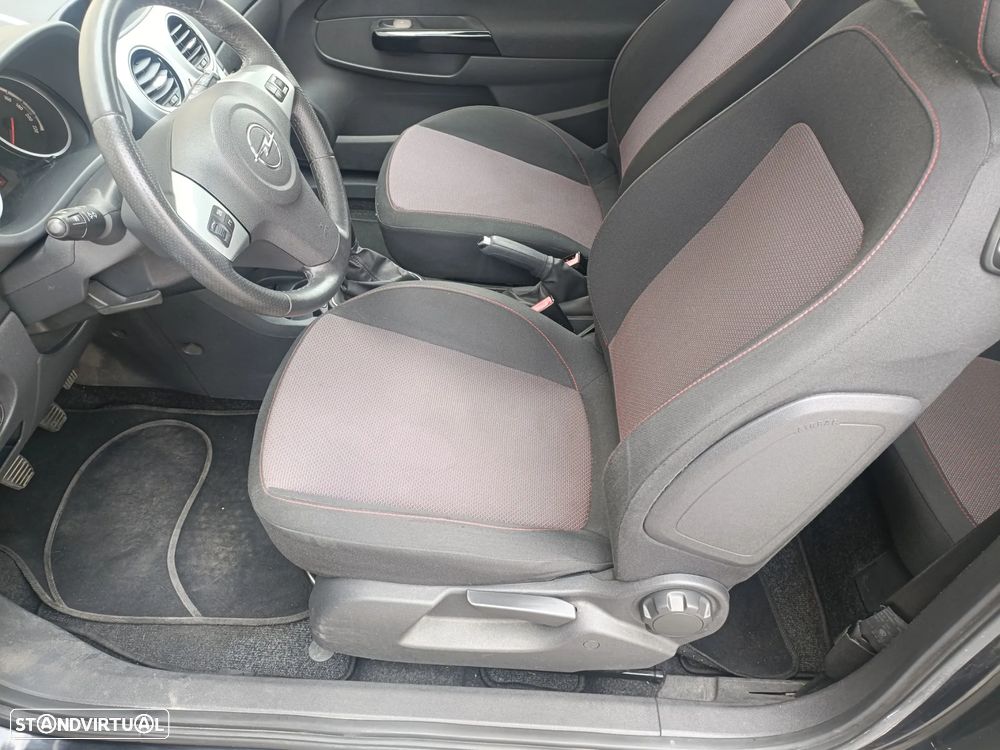 Opel Corsa 1.3 CDTi - 9