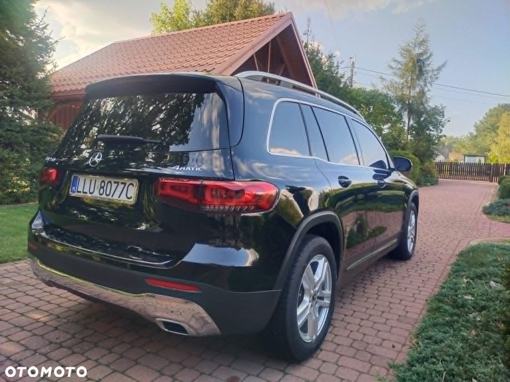Mercedes-Benz GLB 250 4-Matic 8G-DCT - 5