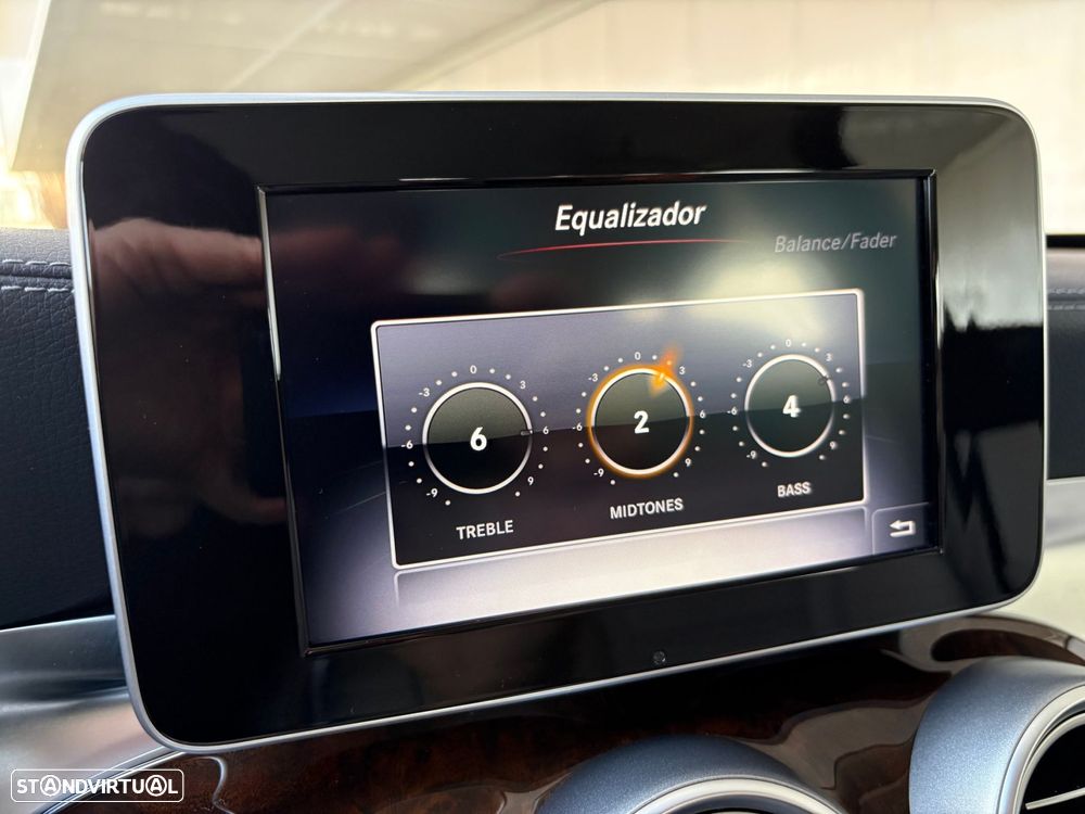 Mercedes-Benz C 300 BlueTEC Hybrid Avantgarde + - 35