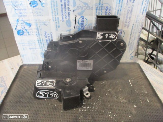 Fecho 986908106  31253660 VOLVO XC60 2014 2.0D 163CV 5P AZUL TDRT 10 PINOS - 1