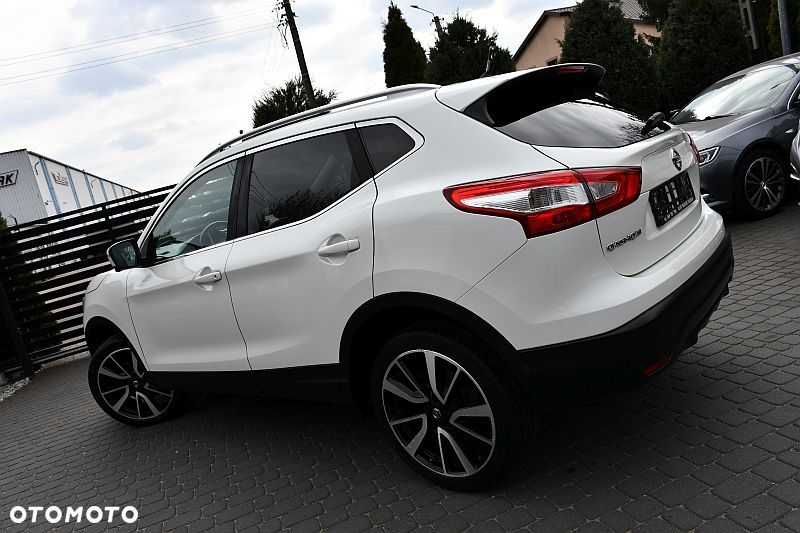 Nissan Qashqai 1.6 DIG-T Tekna+ - 3