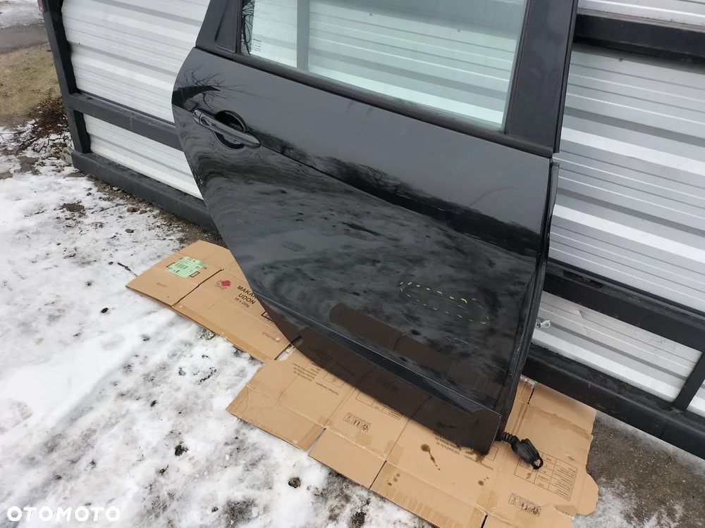 DRZWI PRAWY TYŁ RENAULT SCENIC III  2008- - 11