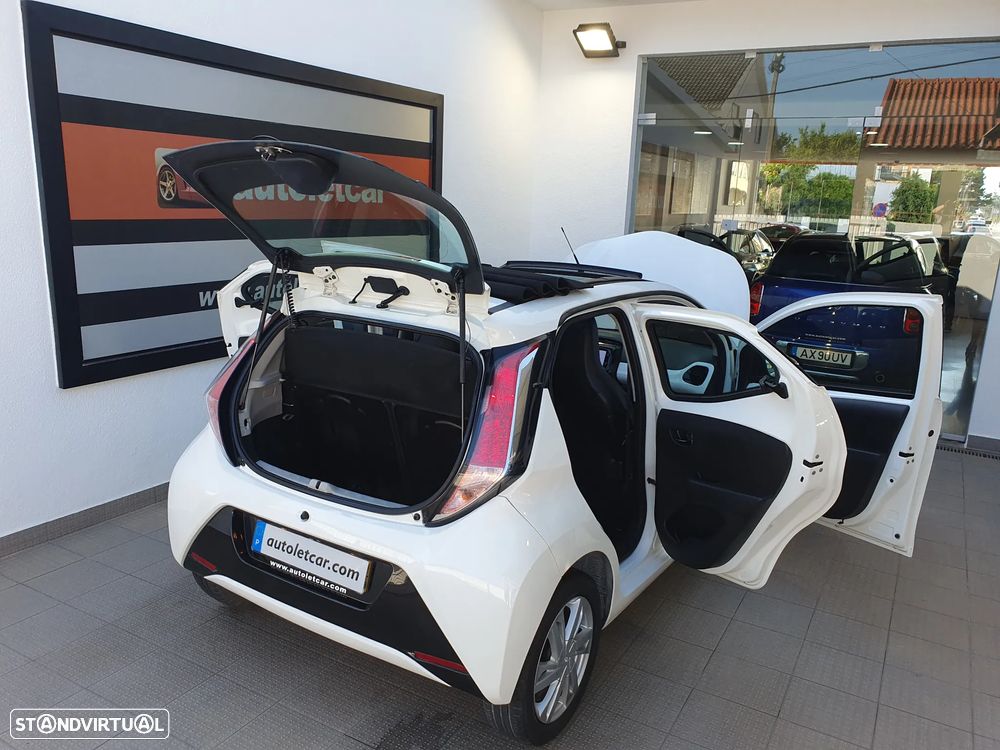 Toyota Aygo 1.0 X-Play+AC+X-Touch - 23
