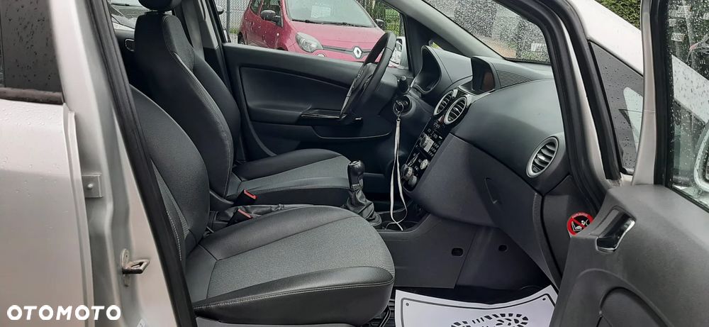 Opel Corsa - 33